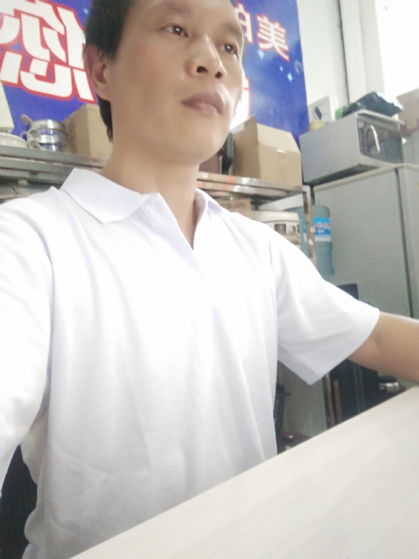 深蓝色的海的第一张照片--南平蓝颜知己交友网