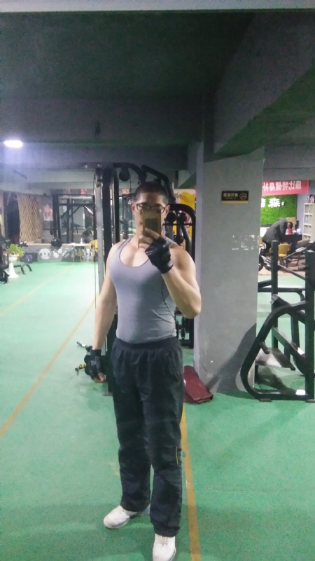 伤心是没有用的的第三张照片--南平蓝颜知己交友网