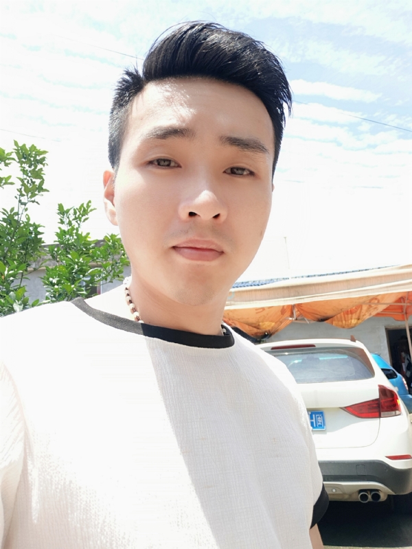 人间烟火的第一张照片--南平蓝颜知己交友网